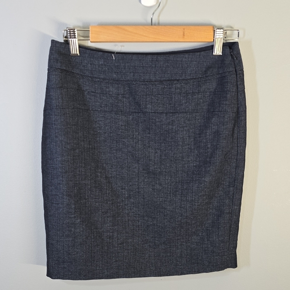 The Limited Collection Dark Blue Pencil Skirt Womens Size 2 Side Zipper